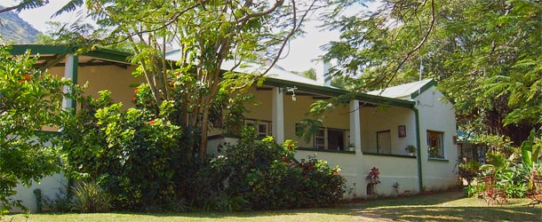 gold nugget guest house